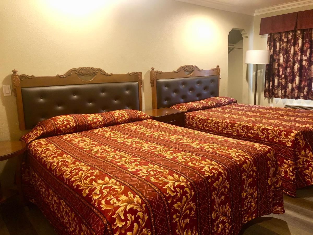 La Petite Rouge Motel ซานดิเอโก ภายนอก รูปภาพ