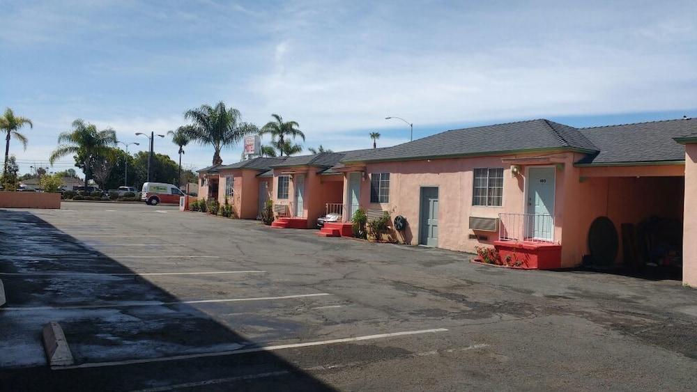 La Petite Rouge Motel ซานดิเอโก ภายนอก รูปภาพ